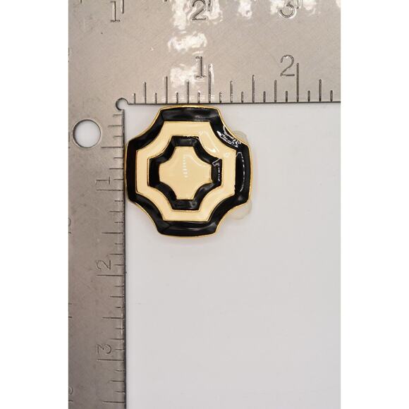 Fernando Vintage Clip Earrings Black White Enamel Gold Chunky FO Signed 80s Bin8 - Picture 12 of 12